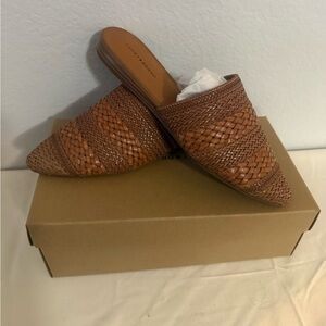 Lucky Brand Women's Brown Woven Mules Macaroon Belo